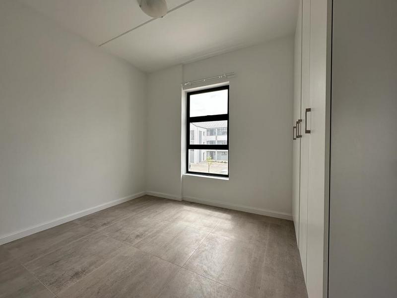 2 Bedroom Property for Sale in Aan de Wijnlanden Western Cape